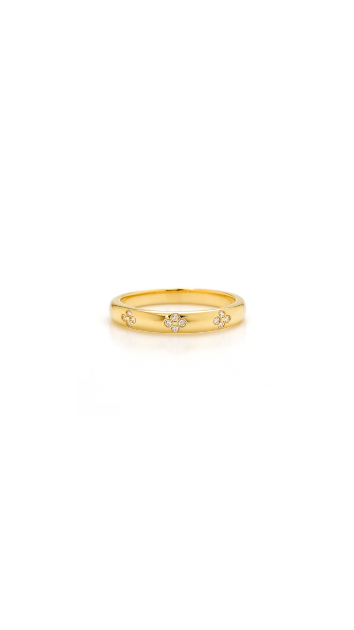 The Andie Setting 9ct Yellow Gold Diamond Clover Set Band
