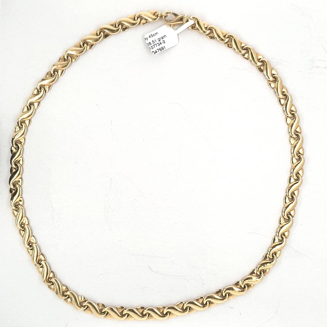 Estate 9ct Yellow Gold Infinity Link Necklace