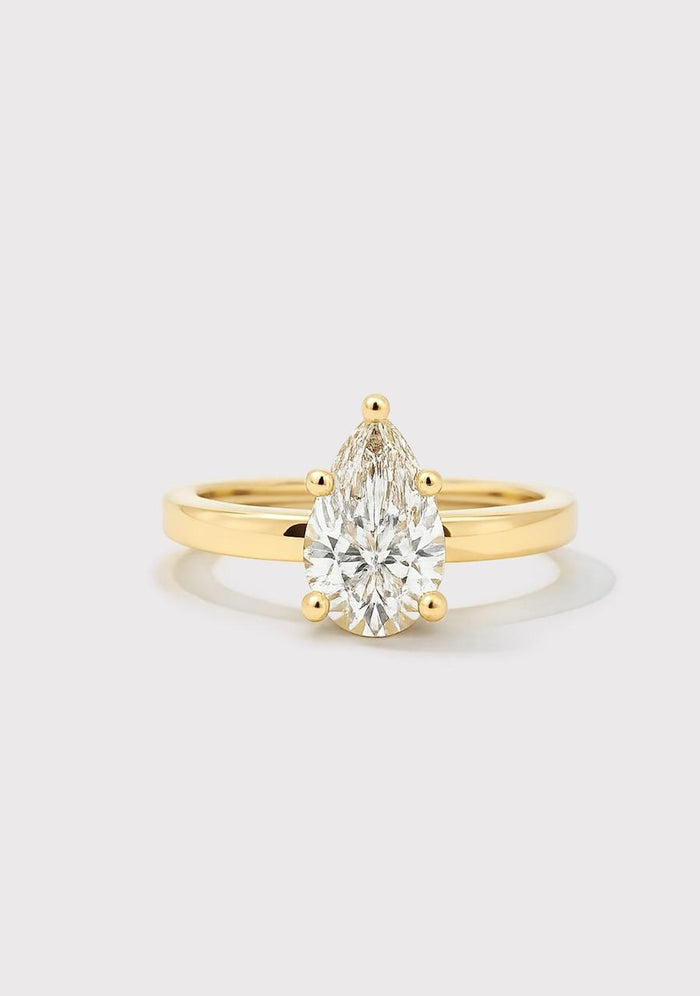 9ct Yellow Gold Pear Cut Laboratory Grown Diamond Ring