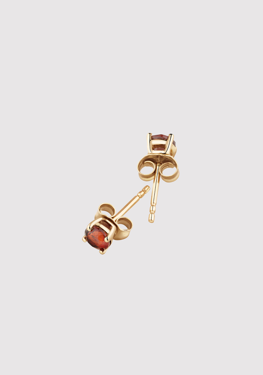 9ct Yellow Gold Garnet Birthstone Stud Earrings