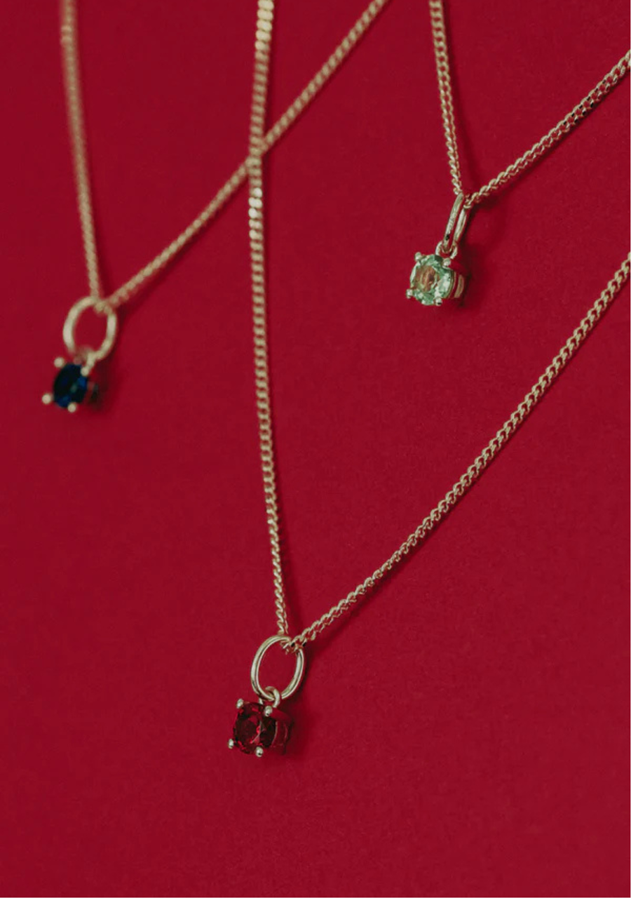 9ct Yellow Gold Synthetic Emerald Birthstone Pendant