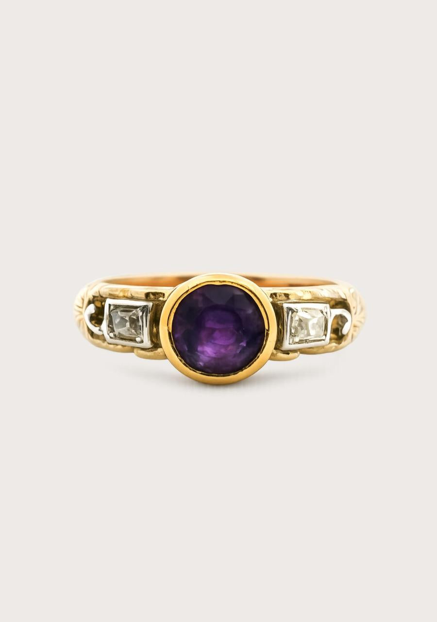 Estate 22ct Yellow Gold Amethyst & Diamond Ring