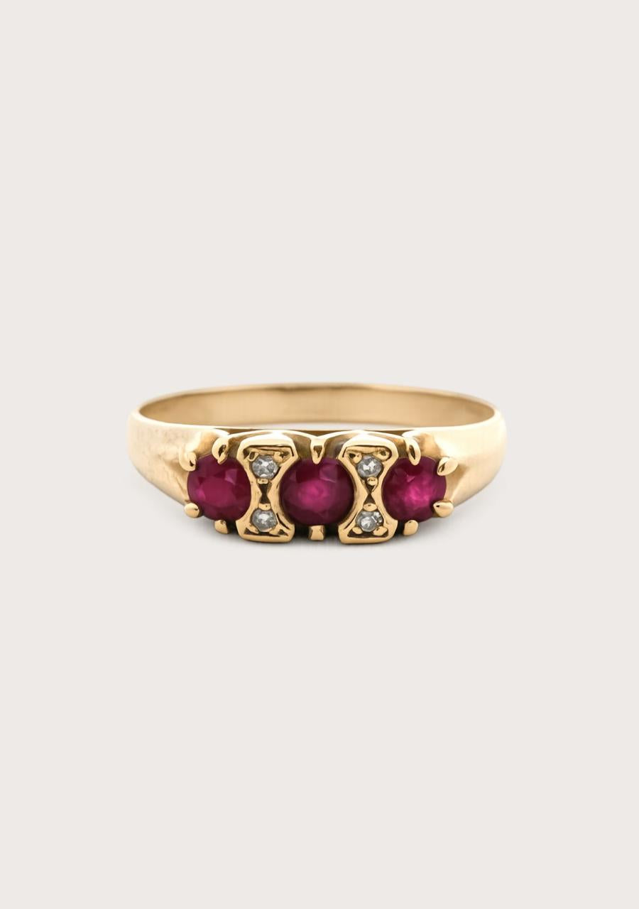 Estate 9ct Yellow Gold Ruby & Diamond Ring