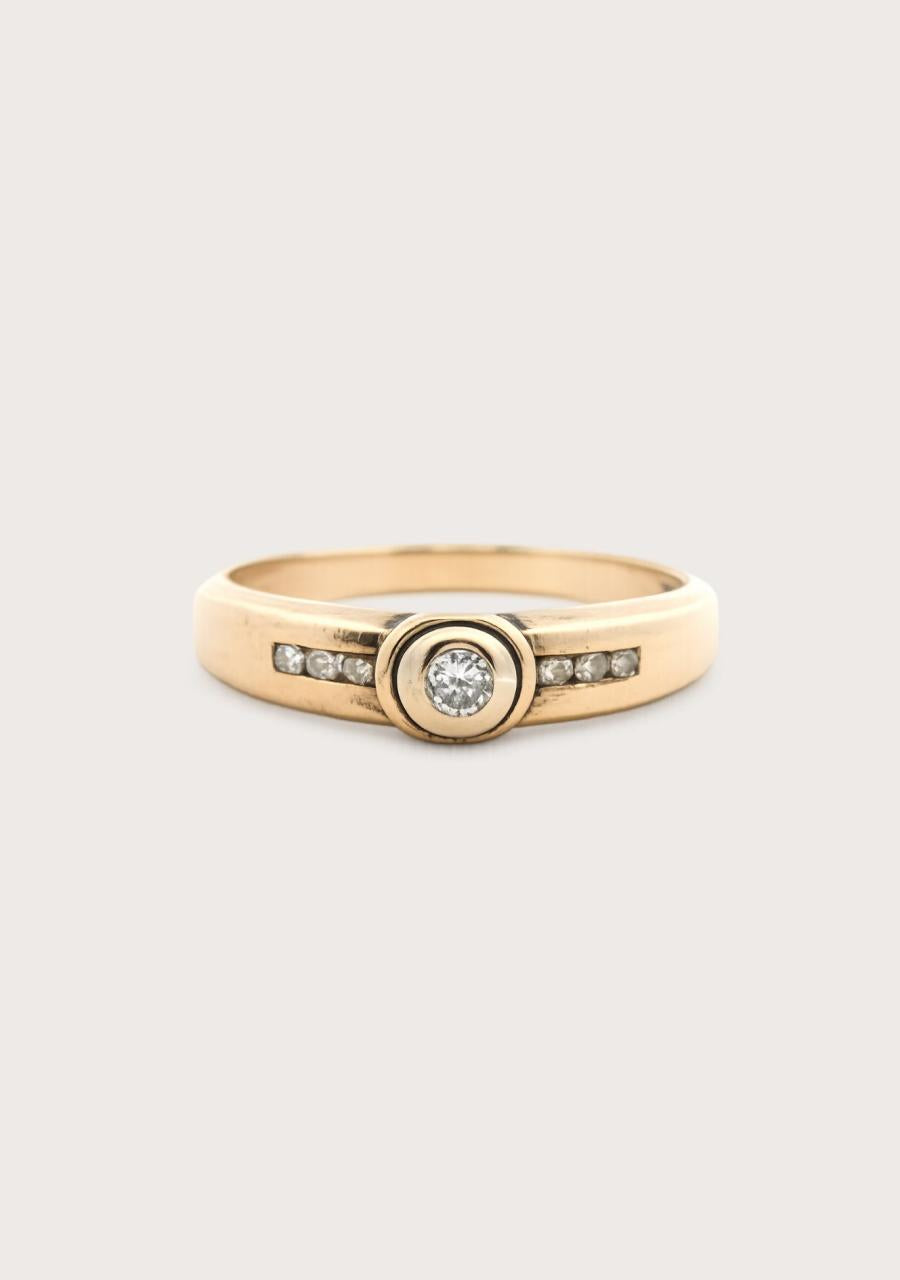Estate 9ct Yellow Gold Diamond Bezel Set Ring