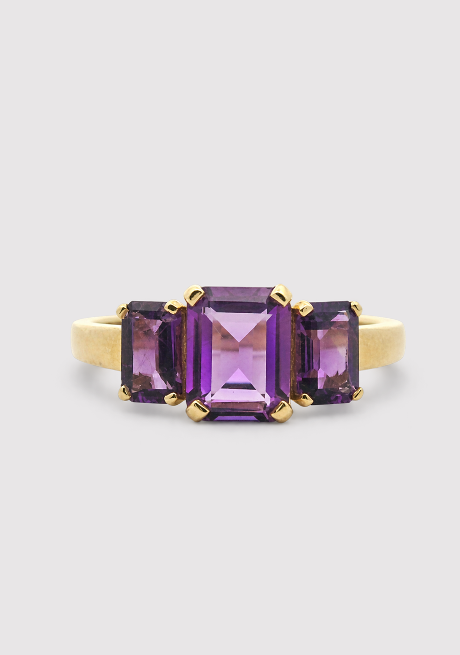 9ct Yellow Gold Trilogy Amethyst Ring