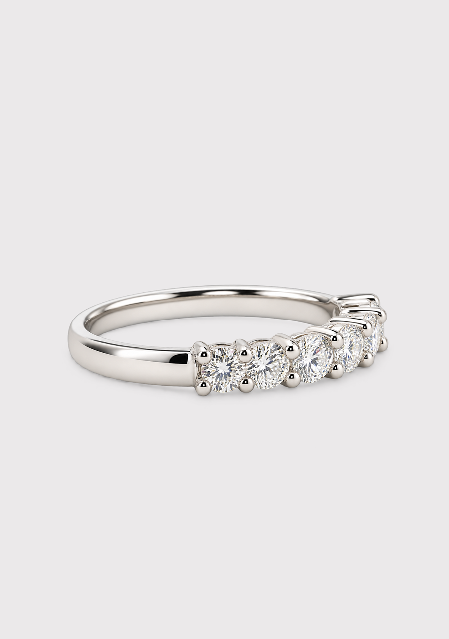 18ct White Gold Diamond Seven Stone Ring
