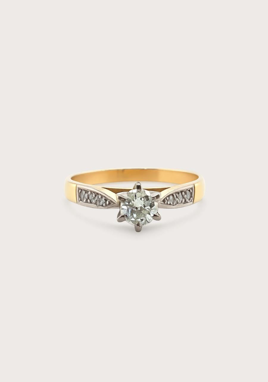 Estate 18ct Yellow Gold Diamond Solitaire Ring