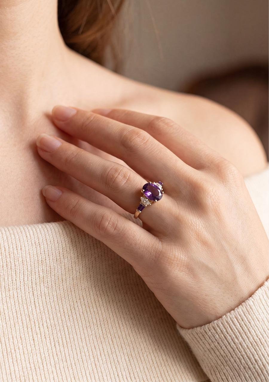Estate 9ct Yellow Gold Amethyst and Cubic Zirconia Five Stone Ring