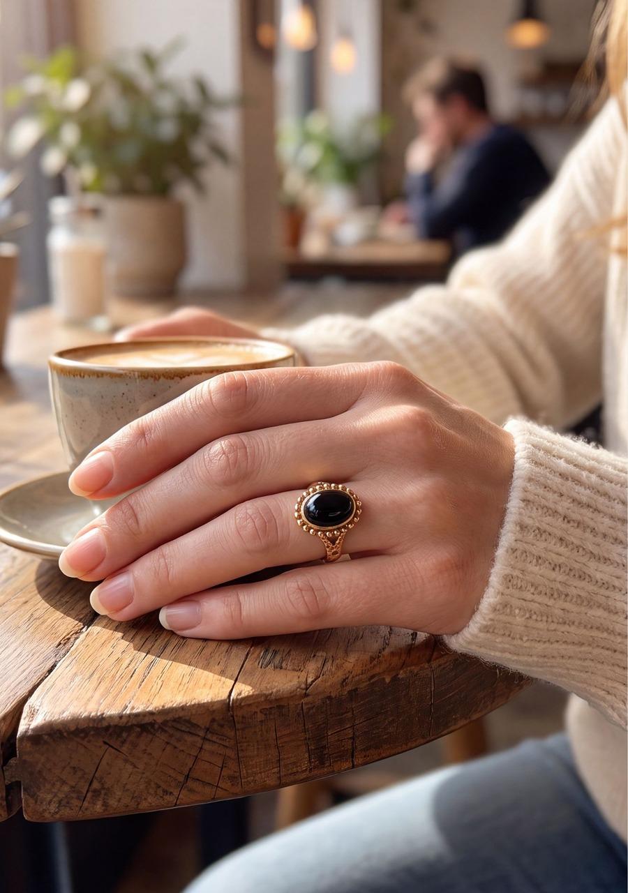 Estate 9ct Rose Gold Onyx Ring