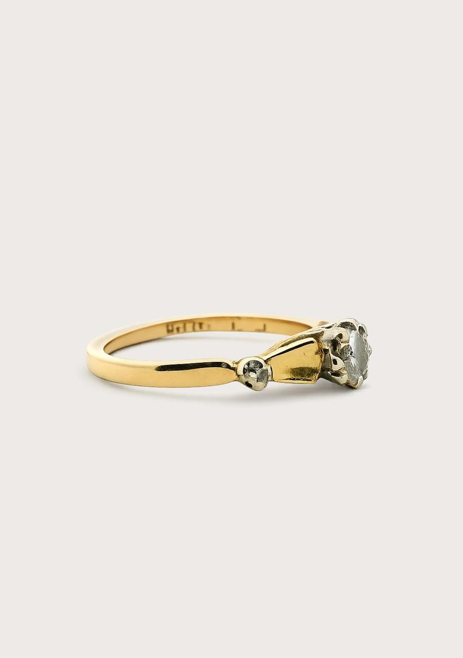Estate 18ct Yellow Gold Diamond Three Stone Ring
