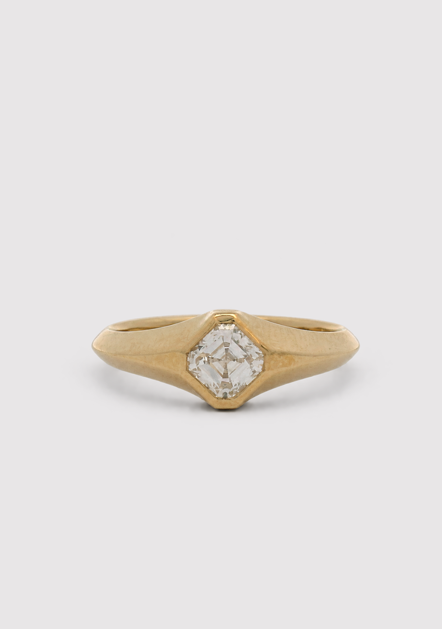 14ct Yellow Gold Laboratory Grown Diamond Asscher Cut Bezel Set Ring