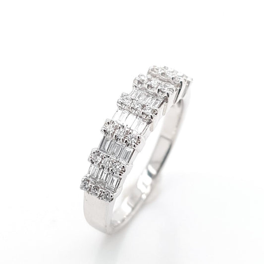 18ct White Gold 0.44ct Baguette & Round Claw Set Diamond Three Row Band Ring