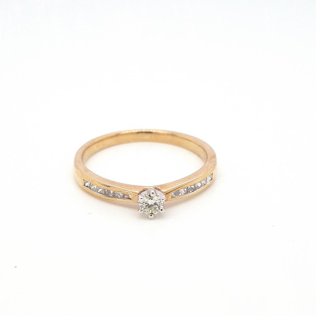 9ct Yellow Gold 0.25ct Round Brilliant Diamond and Princess Cut Diamond Channel Set Ring